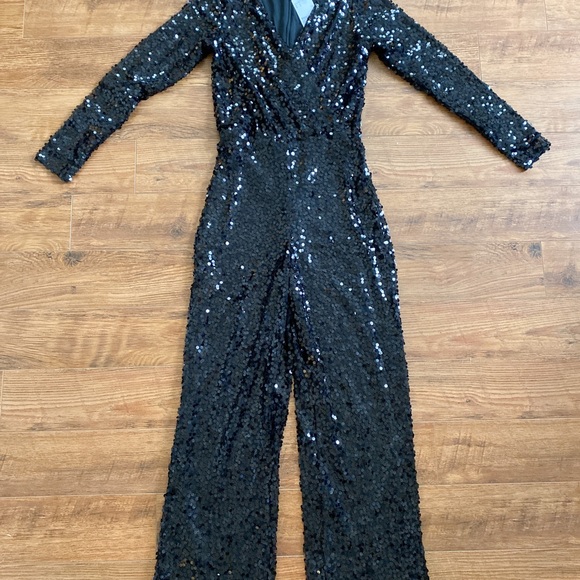 *SOLD* NWT H&M sequin jumpsuit - small - Picture 3 of 5
